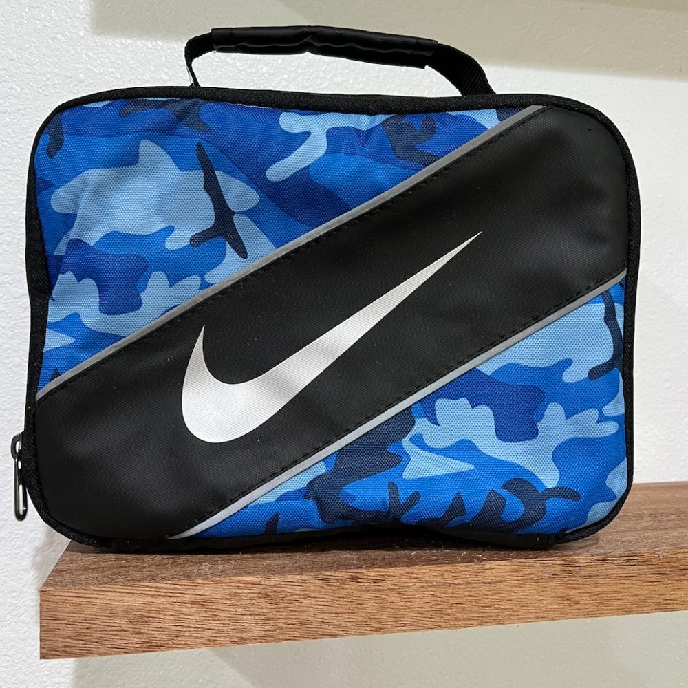 Nike Insulated Blue Camo Lunch Bag